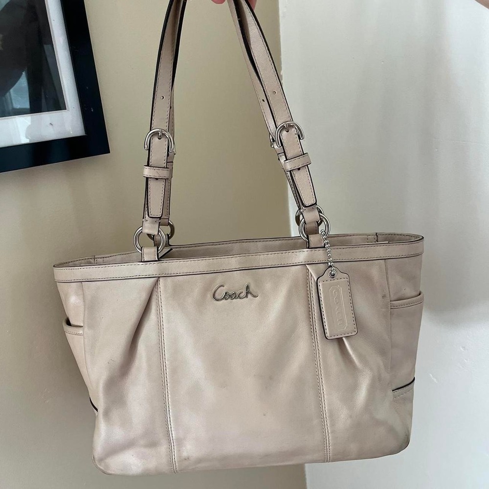 Y2K 2000s Coach Cream Gallery Tote shoulder bag / handbag